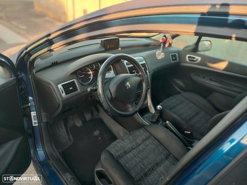 Peugeot 307 Break 1.4 HDi Navtech - 8