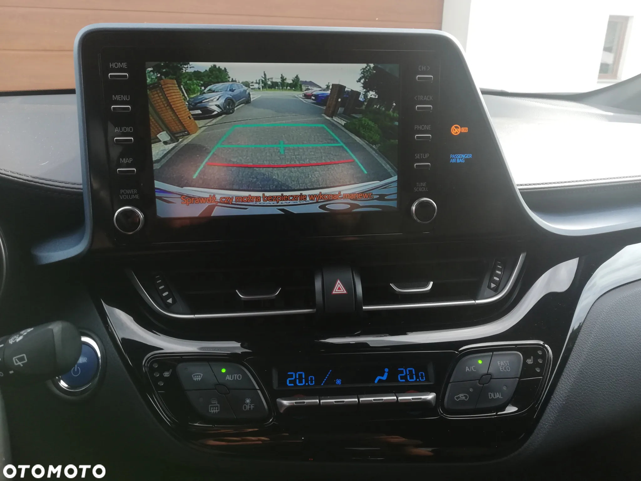 Toyota C-HR - 15