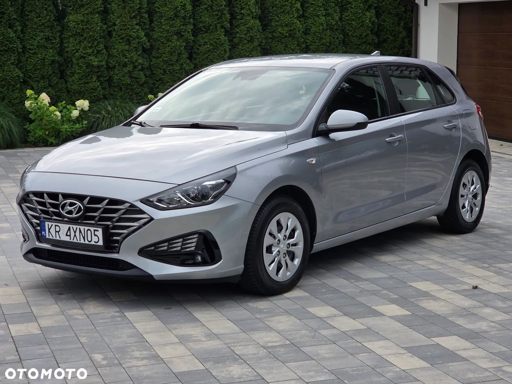 Hyundai i30 1.5 DPI Classic + - 29
