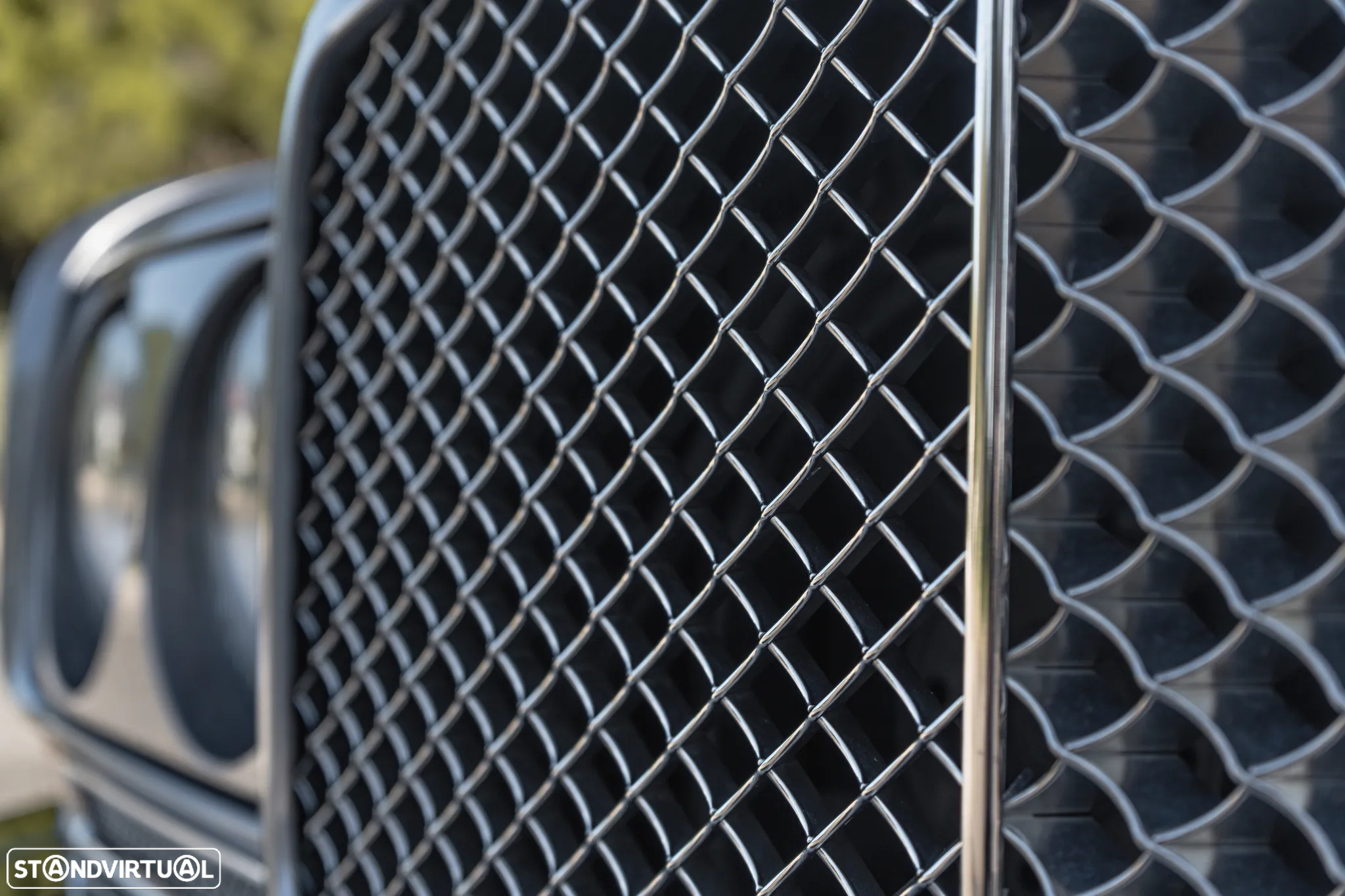 Bentley Azure Mulliner - 11