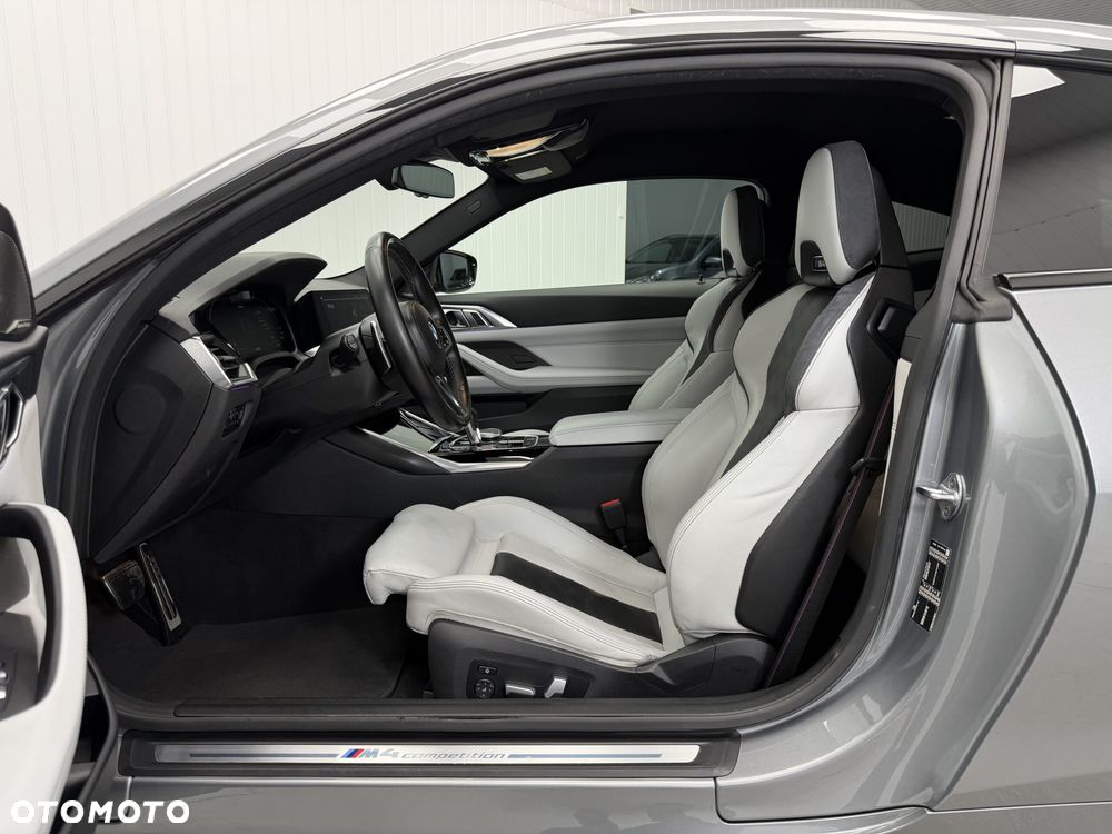 BMW M4 Competition - 25