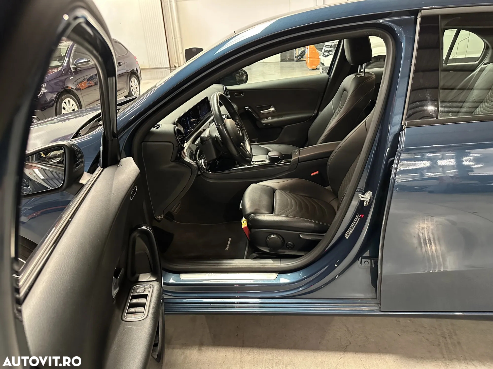 Mercedes-Benz A - 6