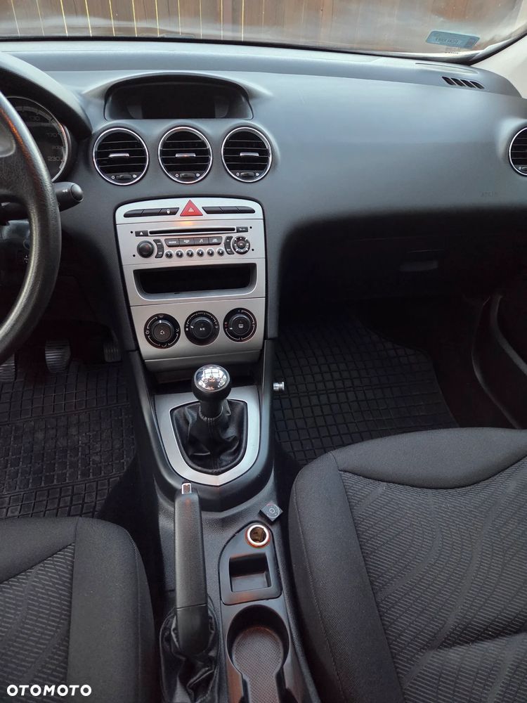 Peugeot 308 - 23