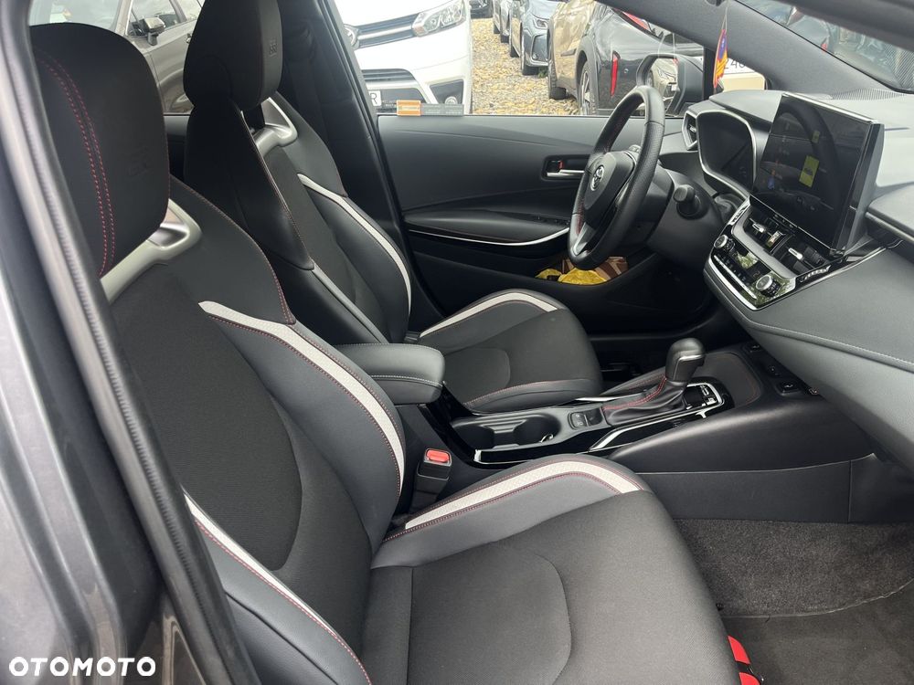 Toyota Corolla 1.8 Hybrid GR Sport - 17