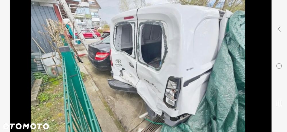 Toyota Proace City - 9