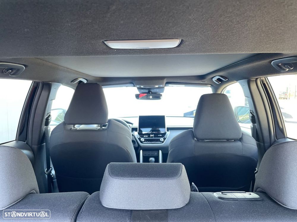 Toyota Corolla Cross 1.8 Hybrid Exclusive - 29