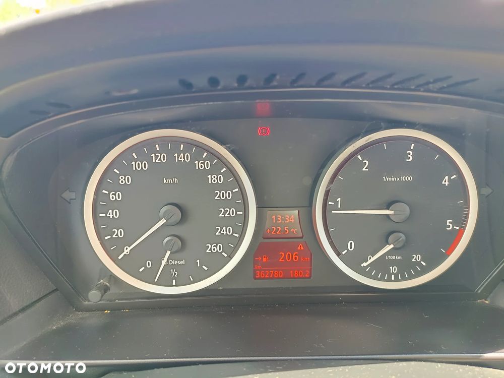 BMW Seria 5 - 12