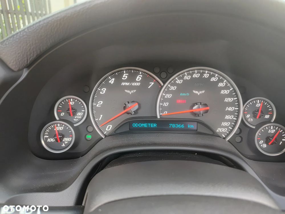 Chevrolet Corvette 6.0 V8 - 13