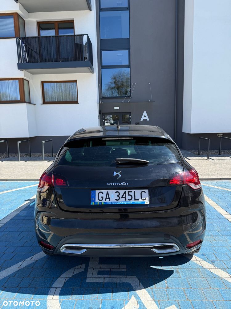Citroën DS4 2.0 HDi SportChic - 2