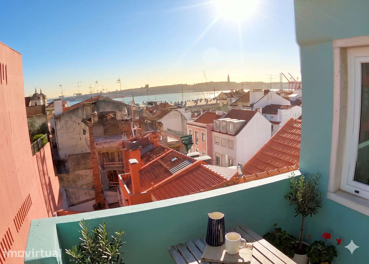 T2 em Santos - Madragoa mobilado com Varanda e Vista para o Rio Tejo! - Grande imagem: 5/11