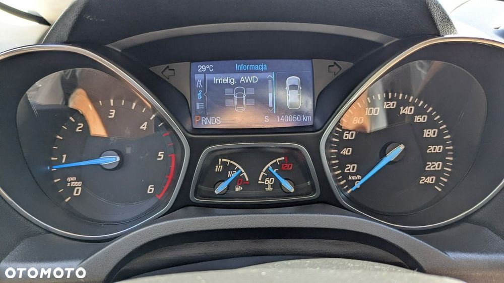 Ford Kuga - 22