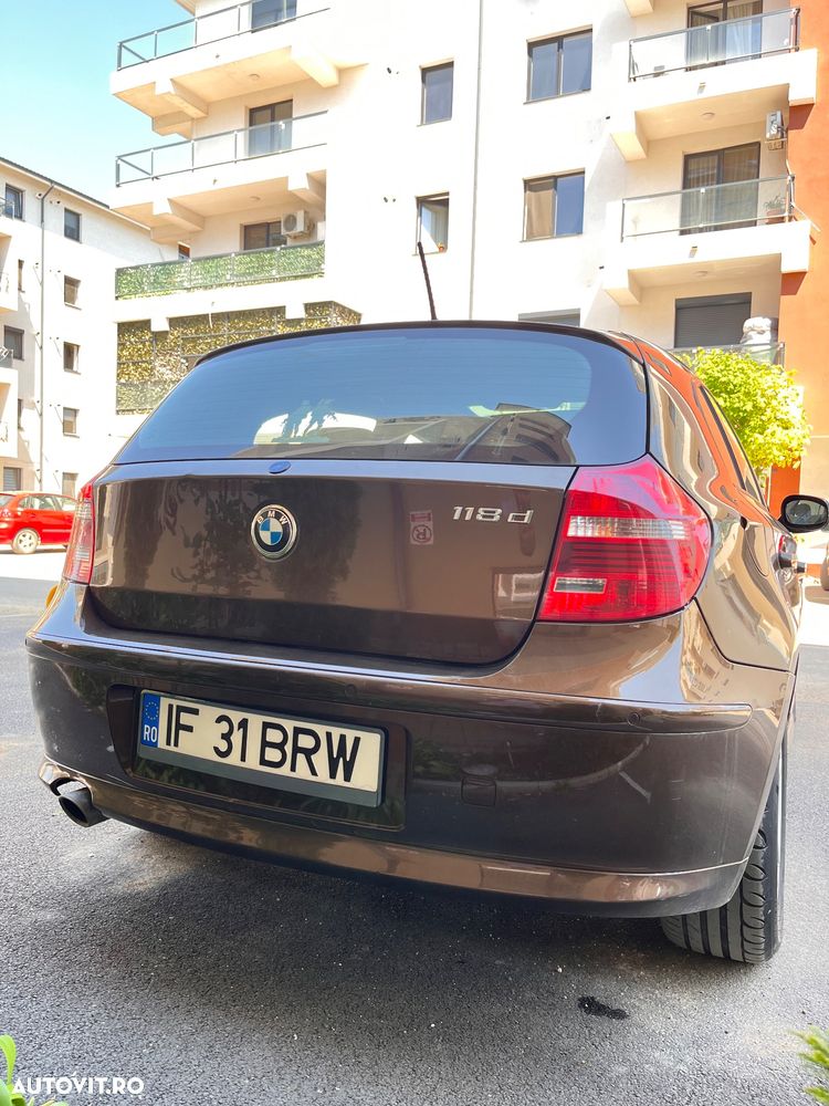 BMW Seria 1 118d - 4