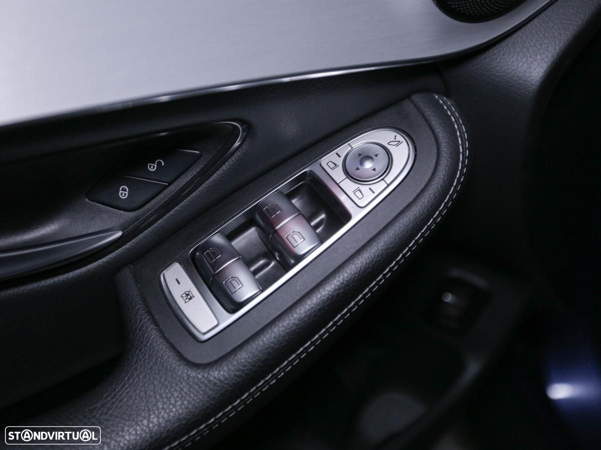 Mercedes-Benz GLC 300 de 4Matic 9G-TRONIC AMG Line - 17