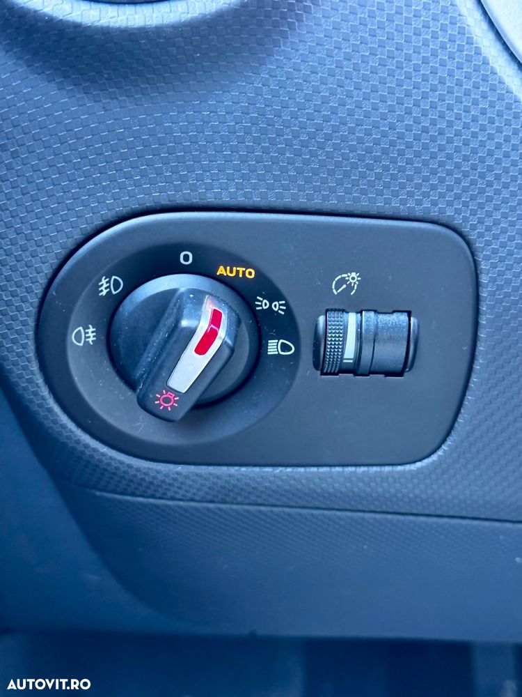 Seat Leon 1.6 TDI DPF E-Ecomotive Reference - 19