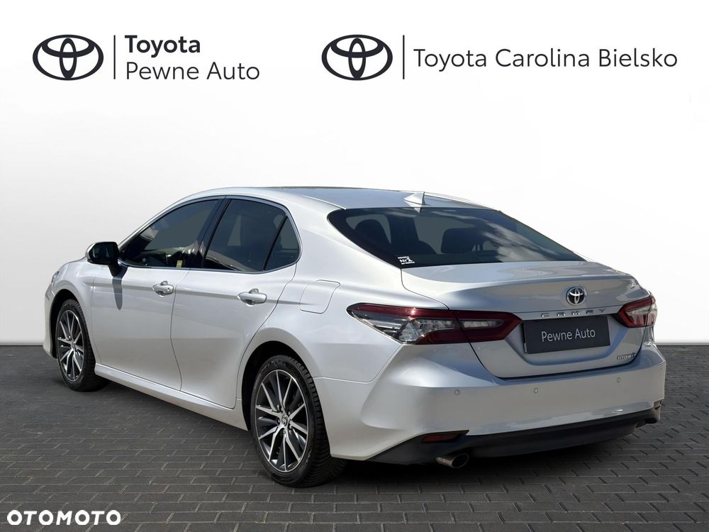 Toyota Camry 2.5 Hybrid Executive CVT - 2