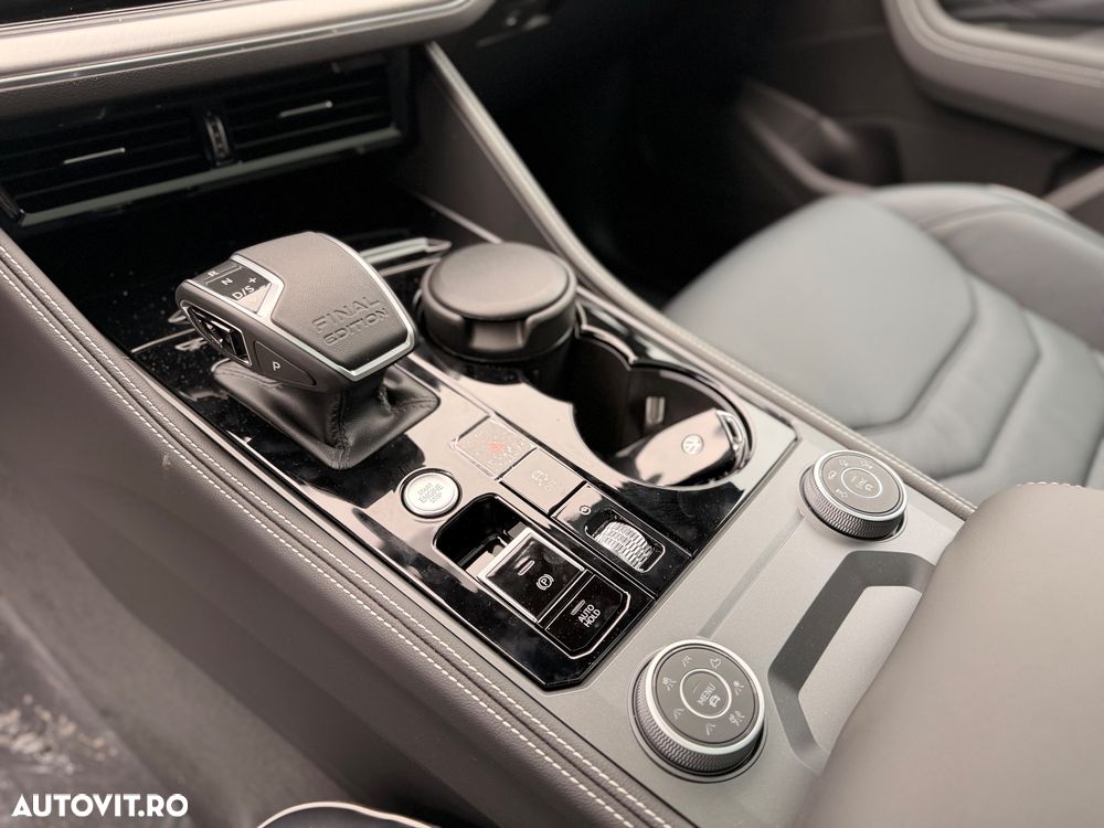 Volkswagen Touareg V6 TDI R-Style - 15