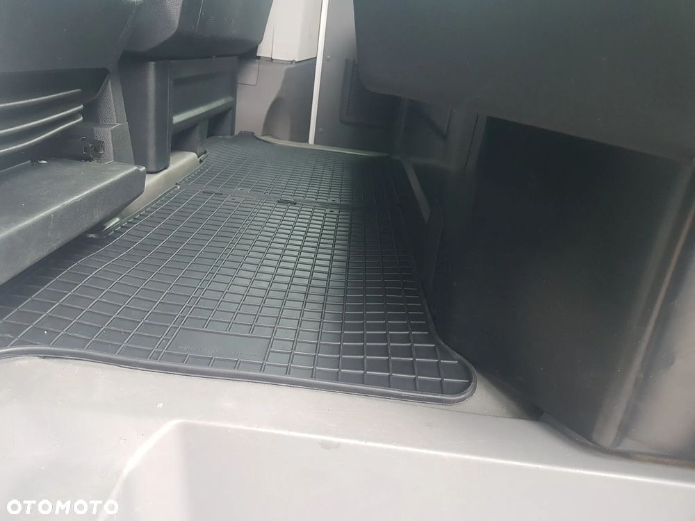 Volkswagen CRAFTER Salon Polska, Bezwypadkowy, Automat, BiXenon - 22