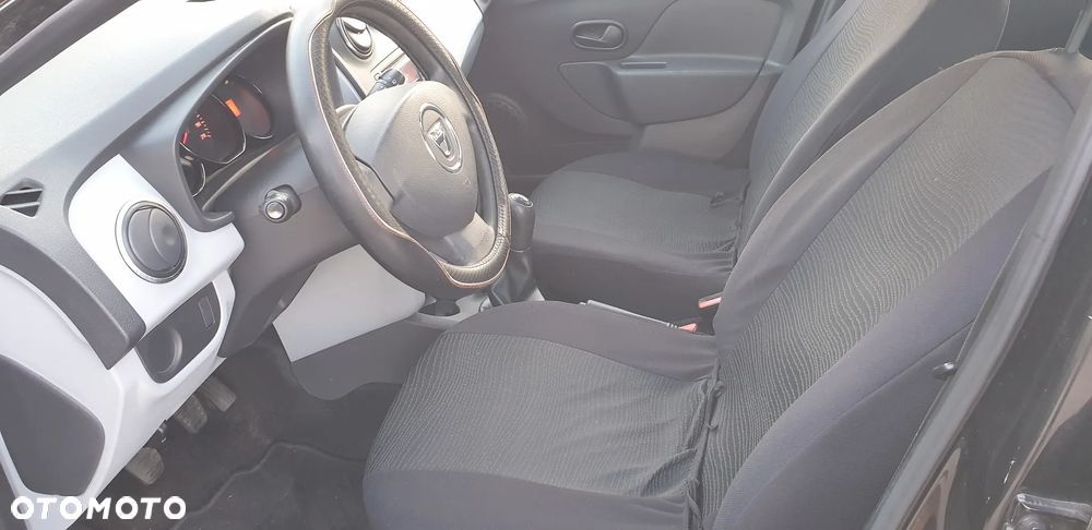 Dacia Sandero - 10
