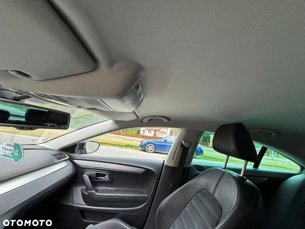 Volkswagen Passat CC 2.0 TDI BlueMotion Technology Exclusive - 24