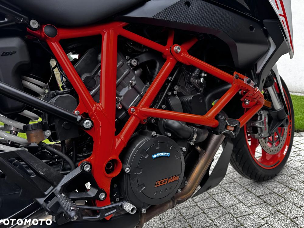 KTM Super Duke - 22
