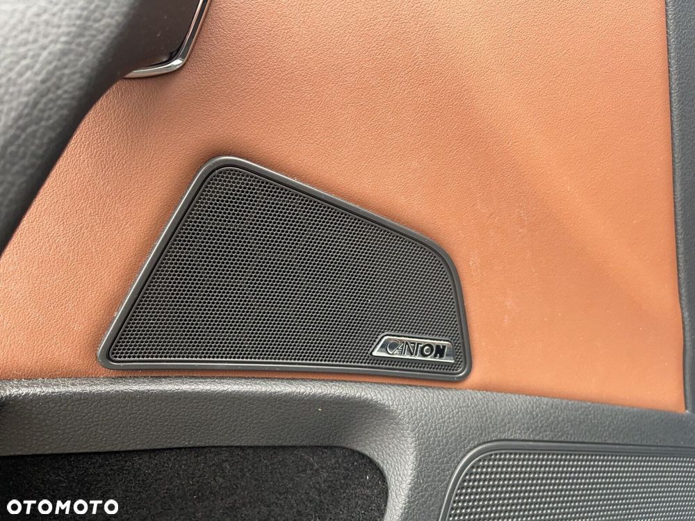 Skoda Superb 2.0 TDI SCR L&K DSG - 19