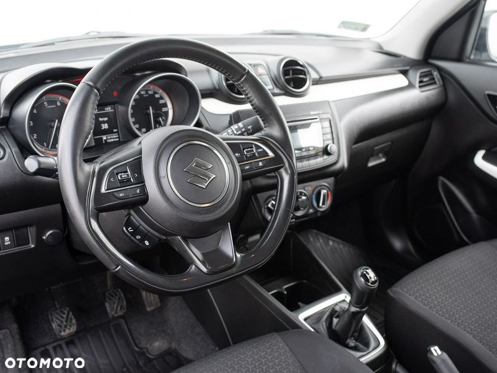 Suzuki Swift - 9