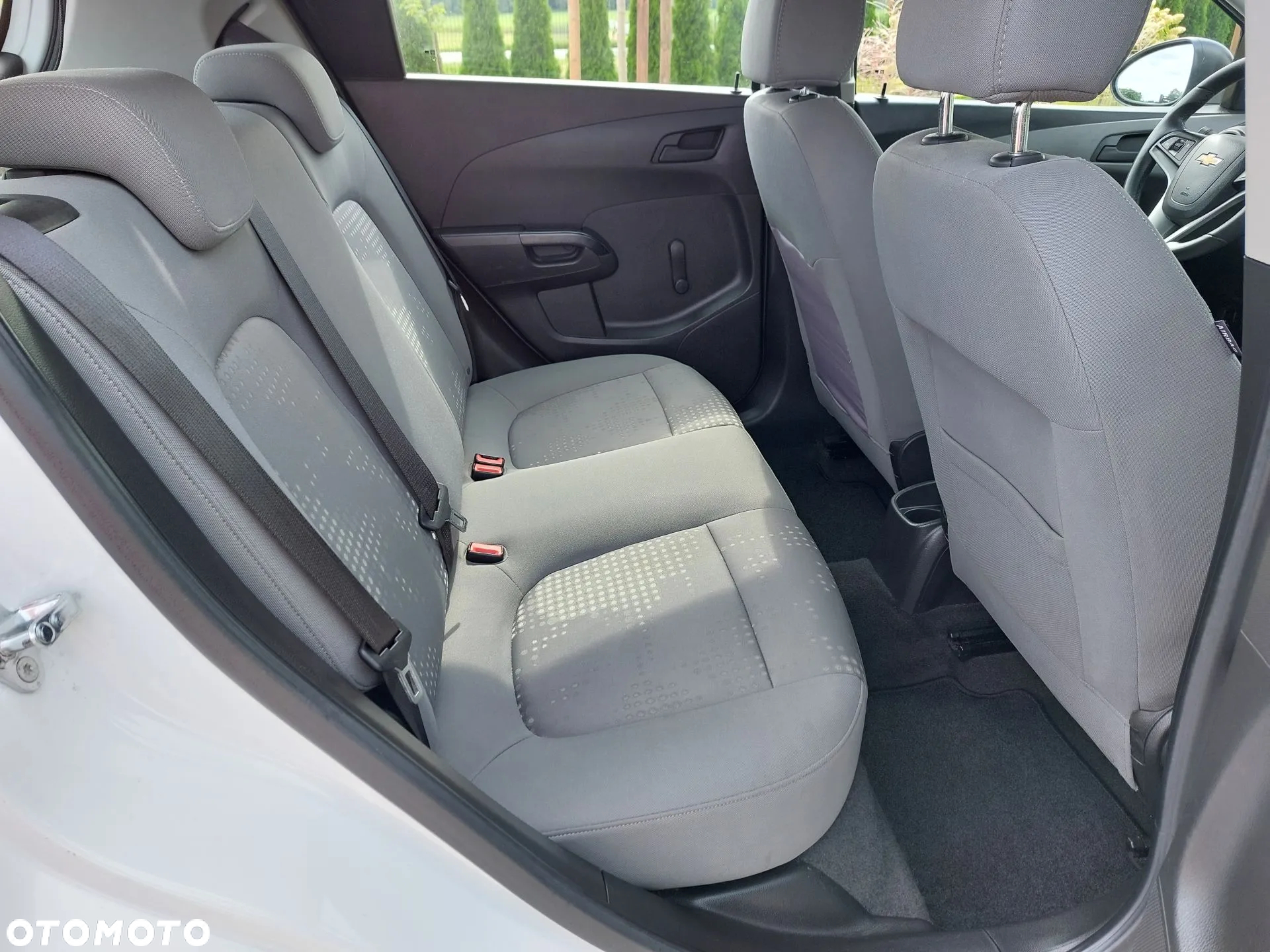 Chevrolet Aveo 1.2 LS - 37