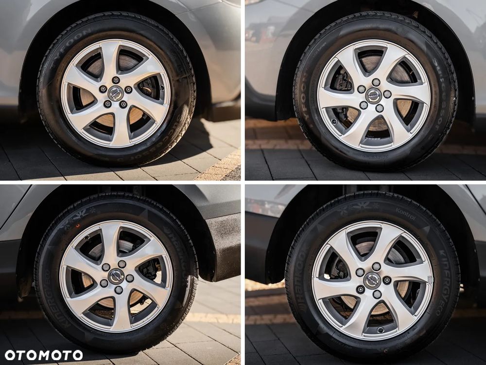 Volvo V40 Cross Country D2 Momentum - 33