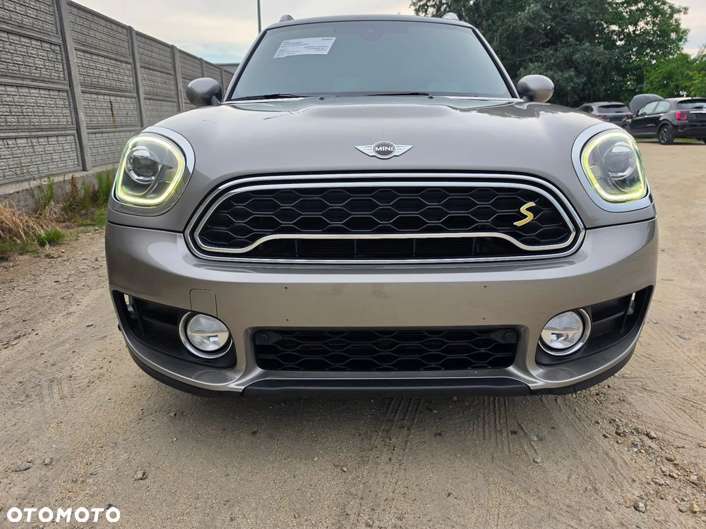 MINI Countryman - 24