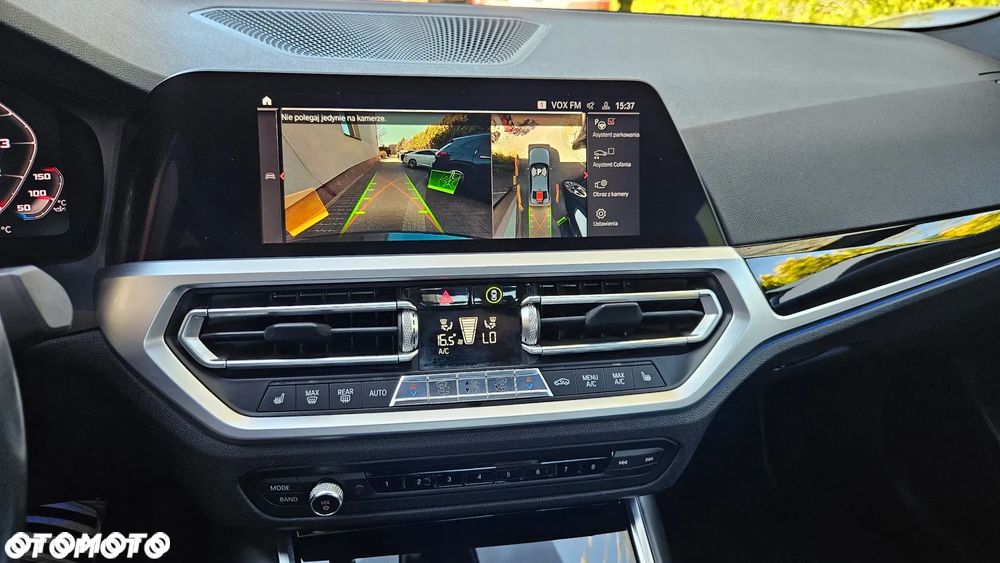 BMW Seria 3 330i xDrive M Sport sport - 33