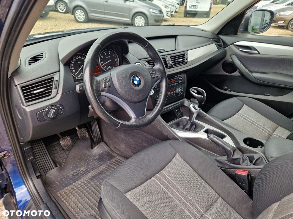 BMW X1 sDrive18i Sport Line - 6