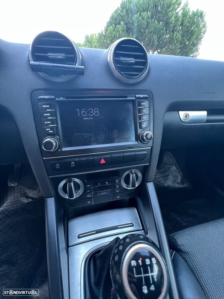 Audi A3 Cabrio 1.6 TDi S-line - 16