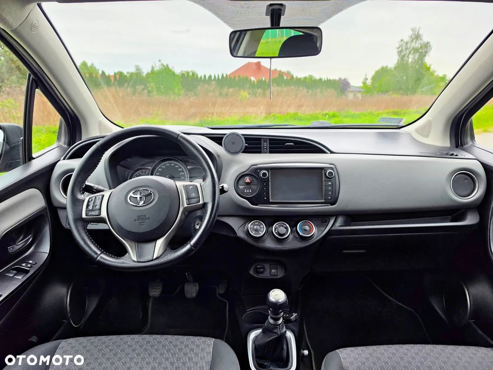 Toyota Yaris 1.33 Active EU6 - 13