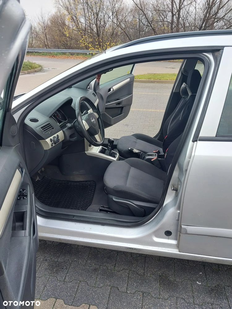 Opel Astra 1.8 Innovation - 7