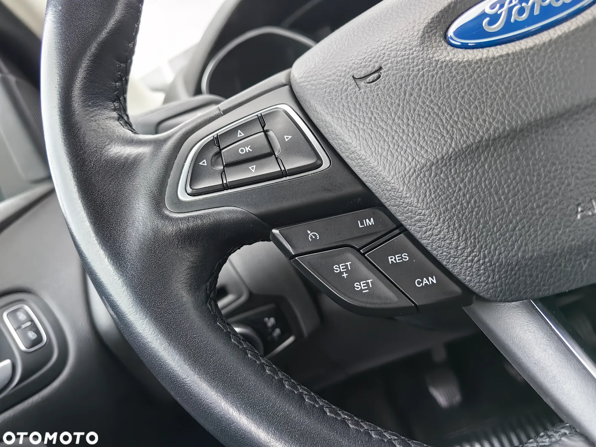 Ford Focus 1.0 EcoBoost Edition - 17