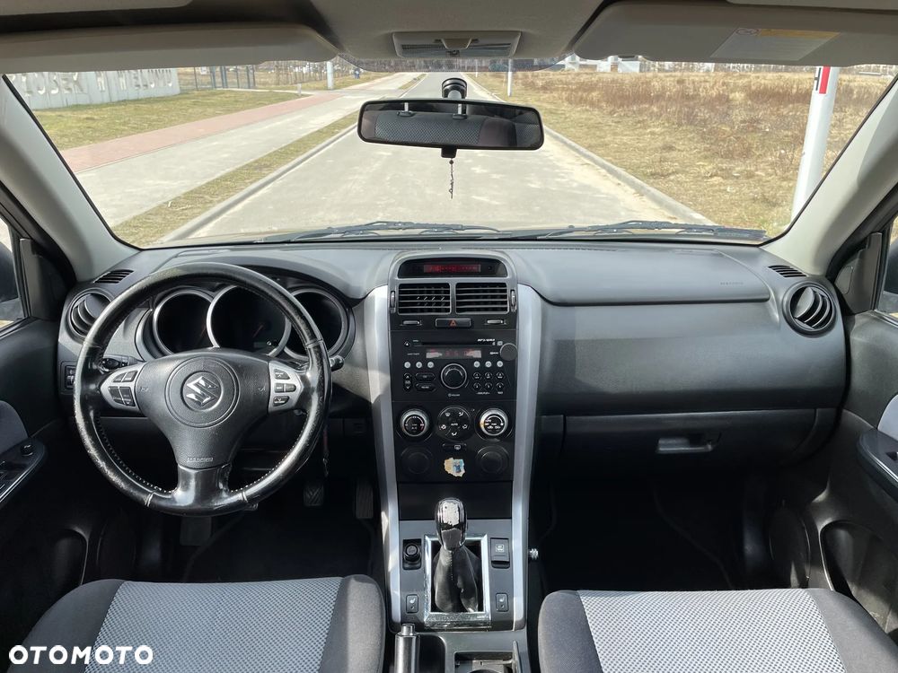Suzuki Grand Vitara 1.6 - 28