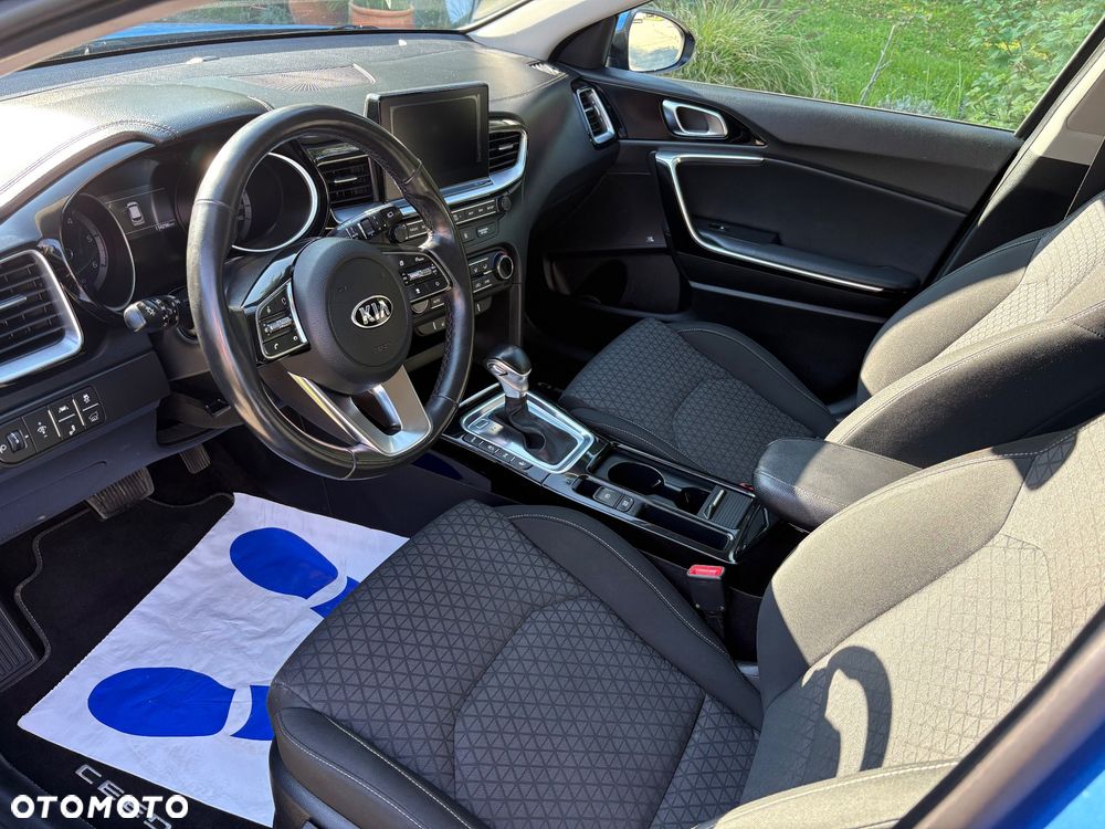 Kia Ceed - 29