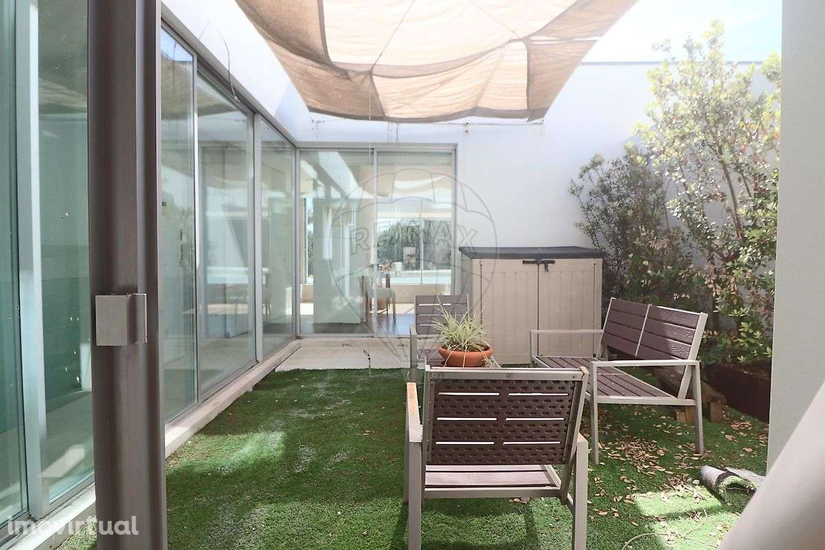 Moradia T2 para venda - Grande imagem: 3/26