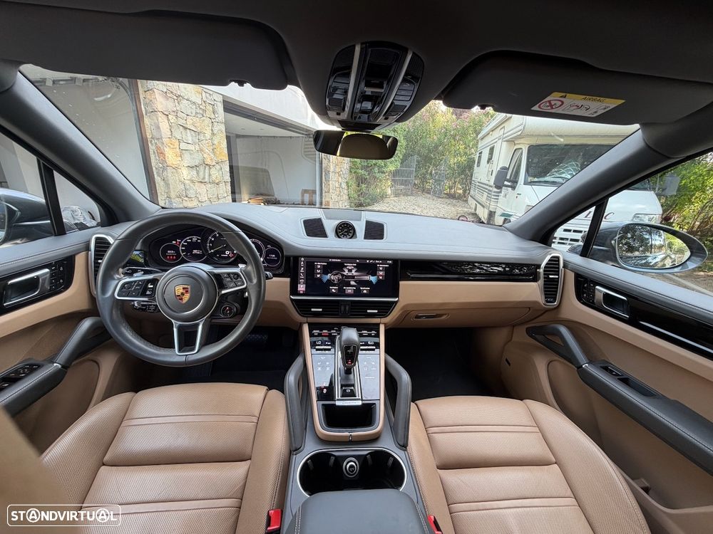 Porsche Cayenne E-Hybrid - 9