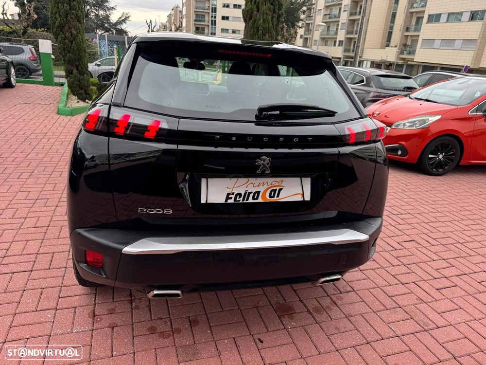 Peugeot 2008 1.2 PureTech Active Pack - 42