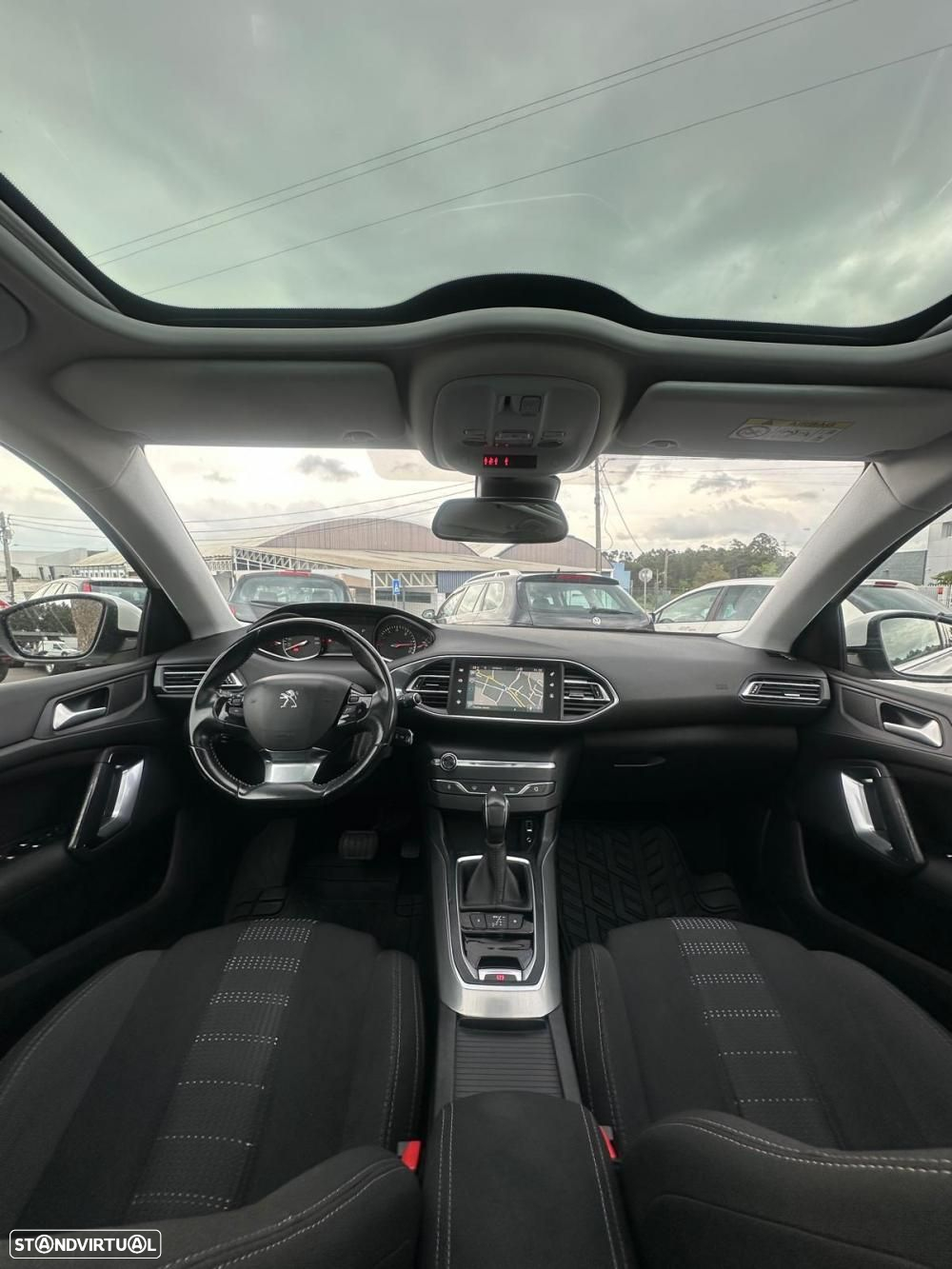 Peugeot 308 - 11