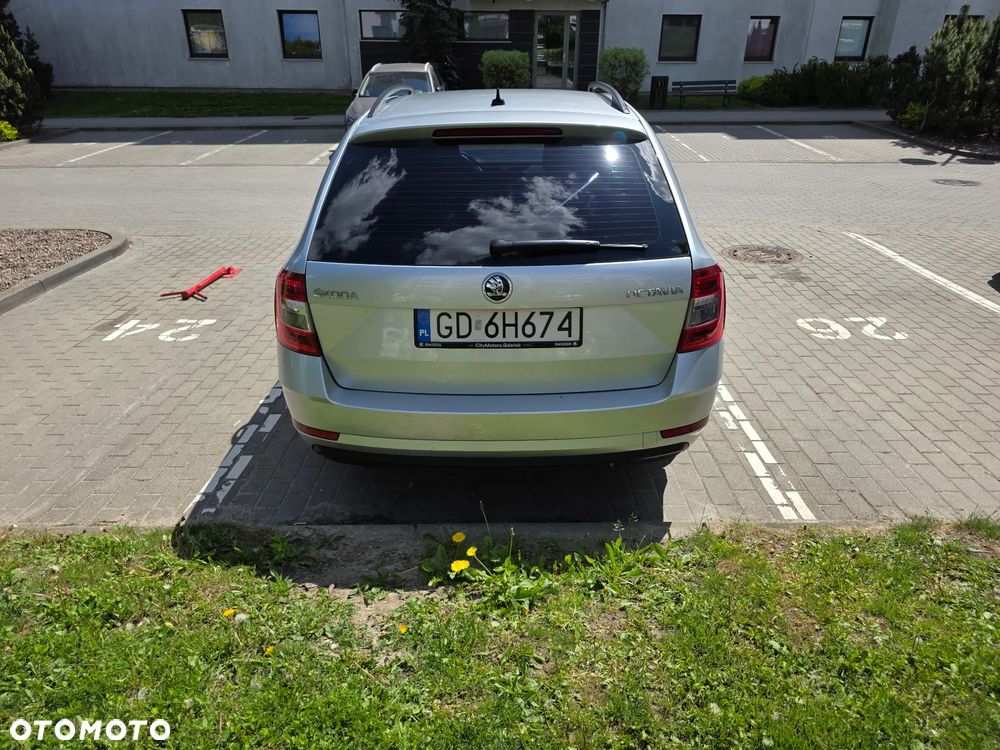 Skoda Octavia - 15