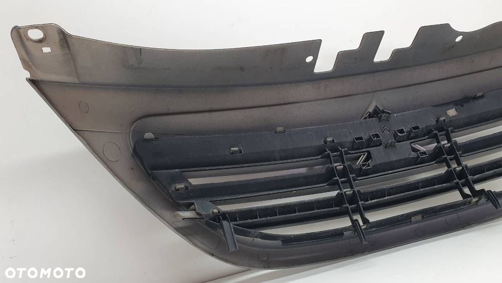 ATRAPA GRILL ZNACZEK CITROEN C3 I 2004 EUROPA - 5