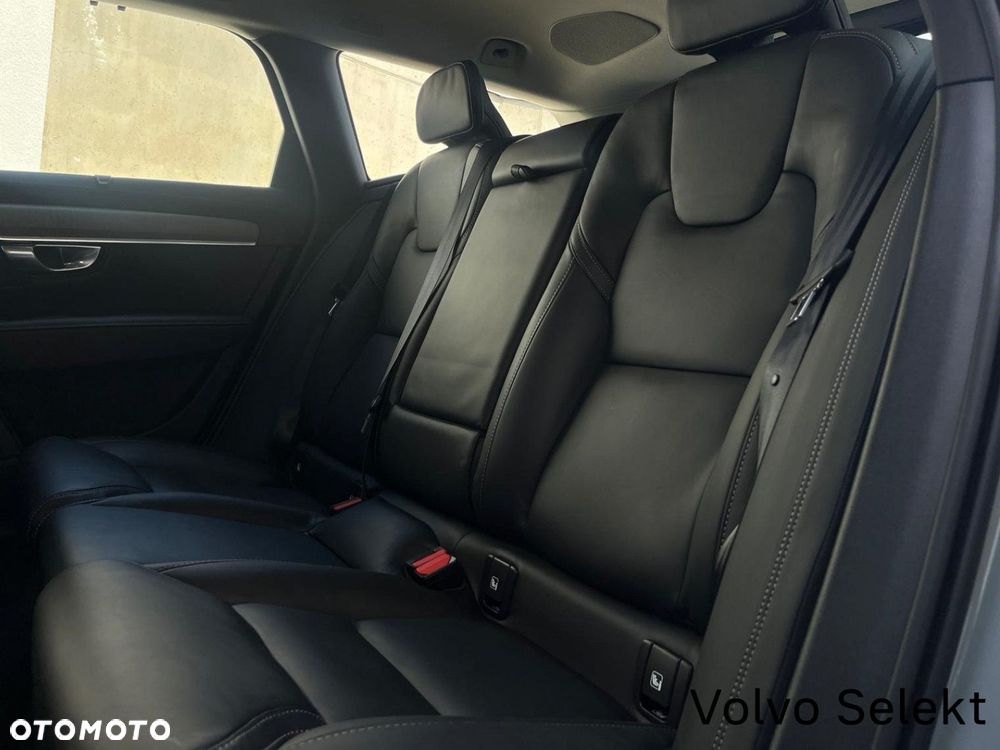 Volvo V90 - 20