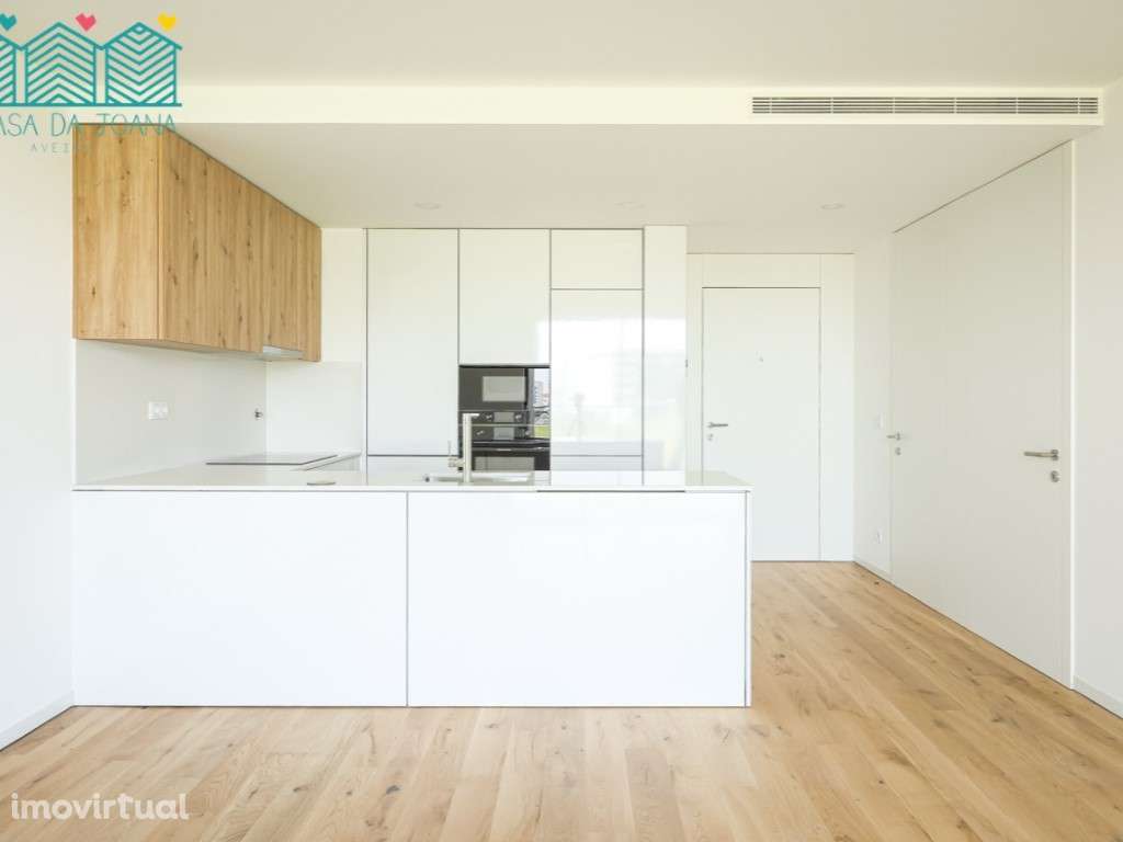 Apartamento T1 com Lugar de Estacionamento em Aveiro - Grande imagem: 2/24