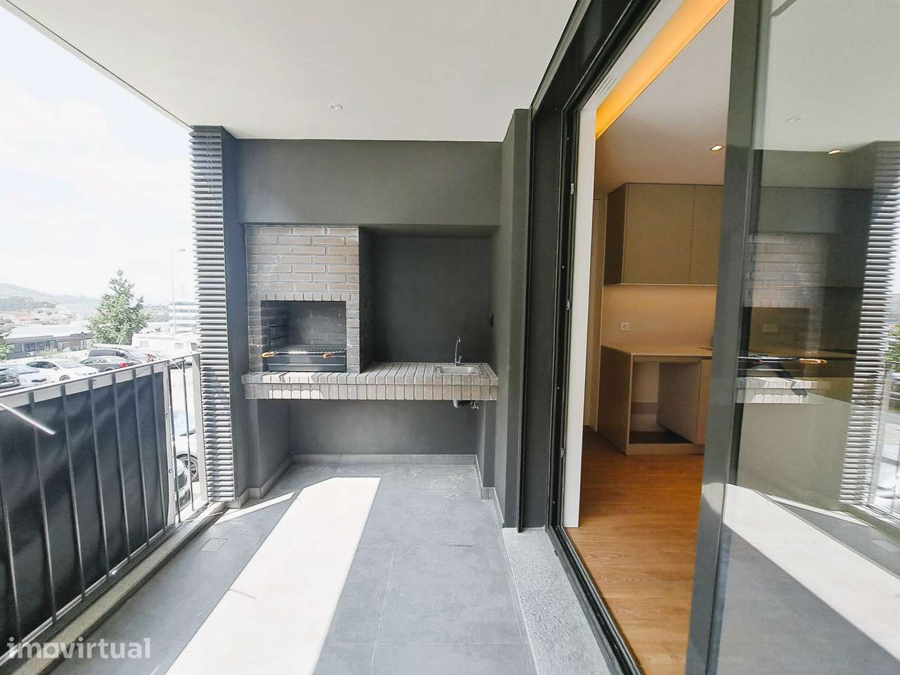 Moderno com Suite, Closet e Terraço XXL - Grande imagem: 2/23