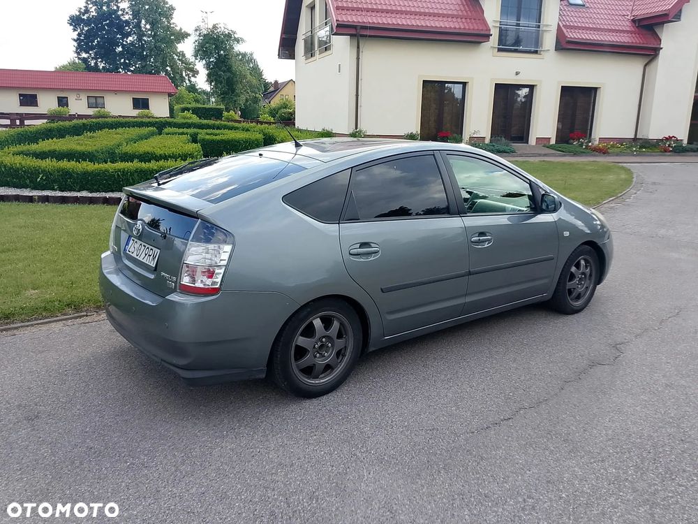 Toyota Prius 1.5 VVT-i Sol (nav) - 21