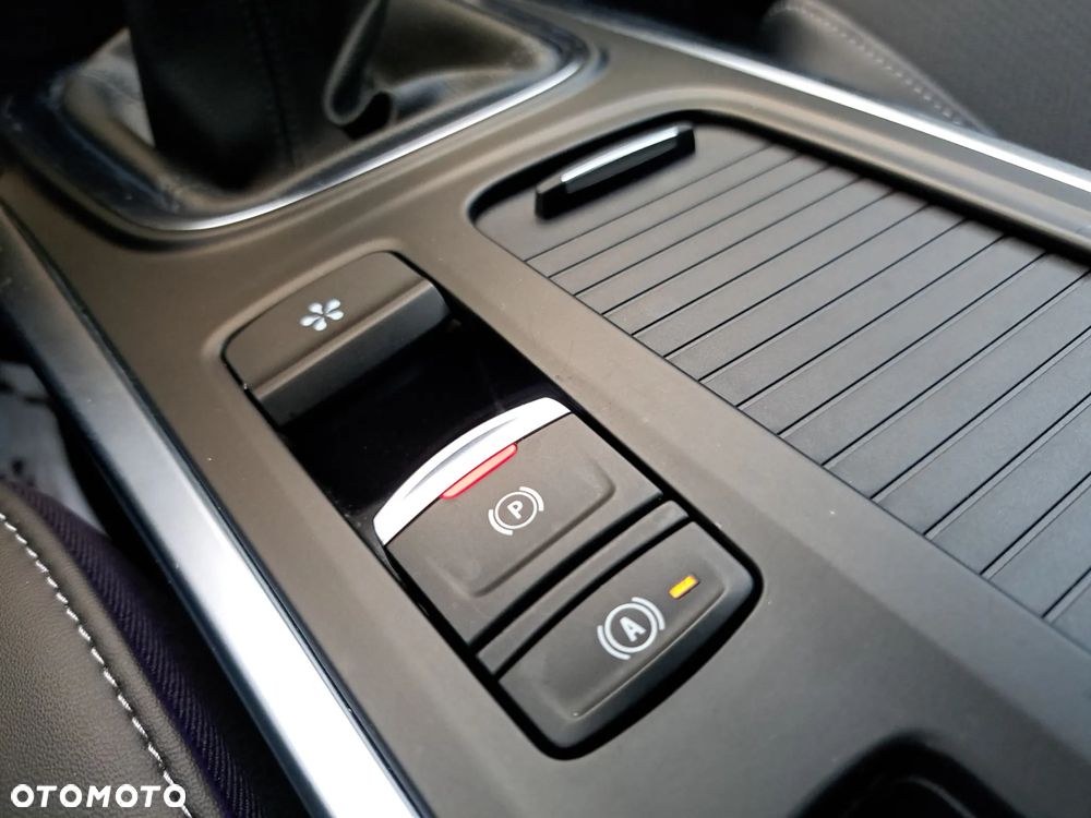 Renault Megane 1.3 TCe FAP Intens - 18