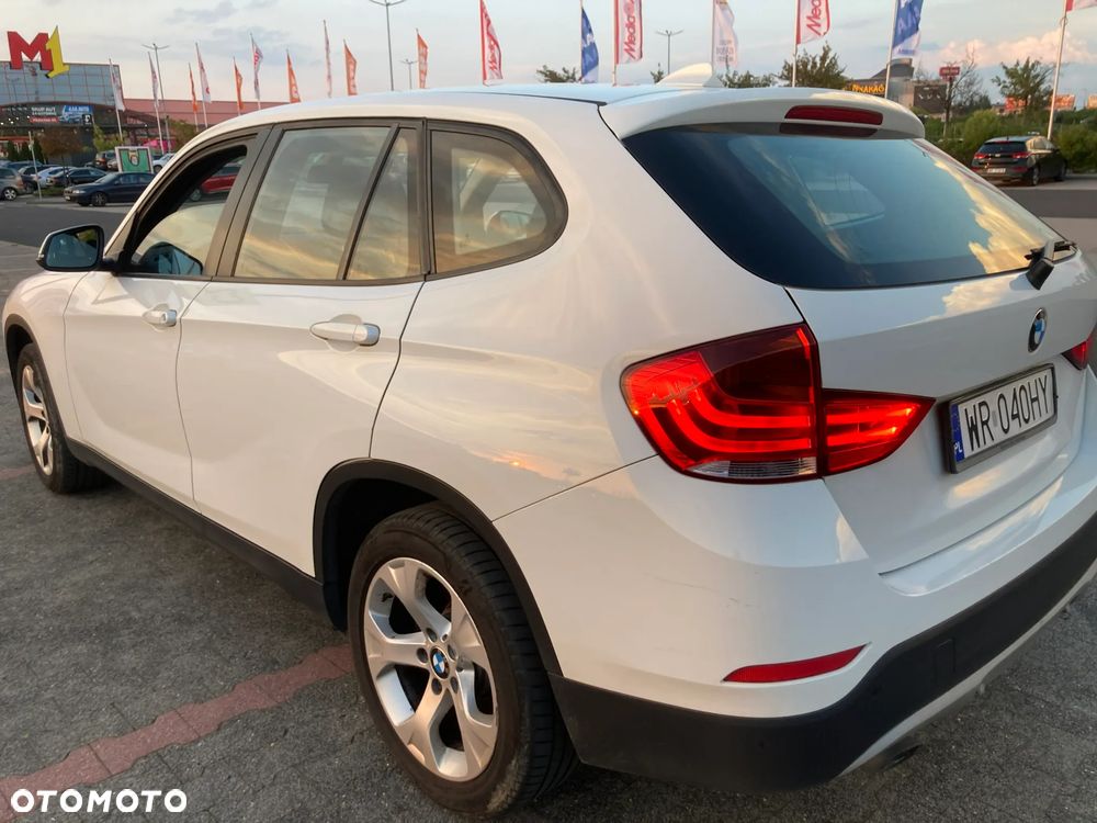 BMW X1 sDrive18d - 28