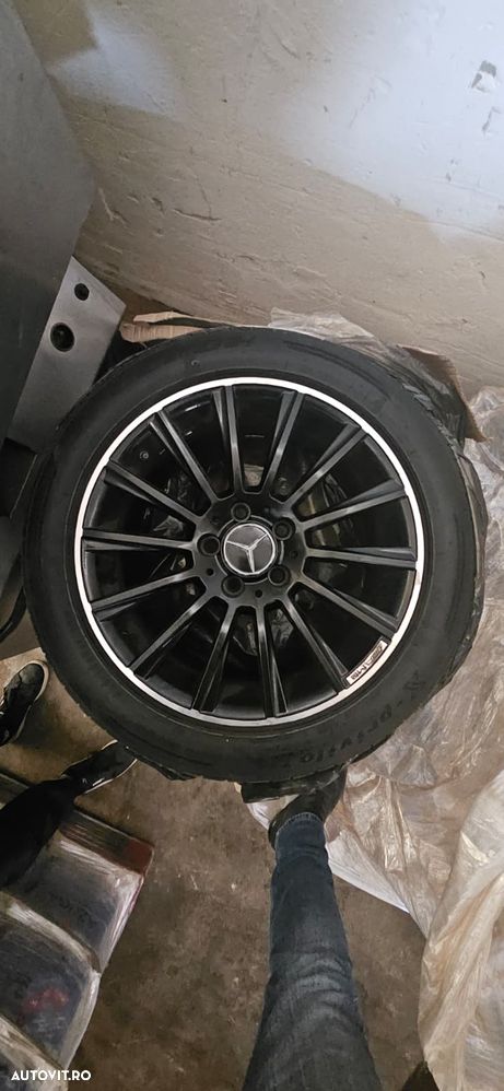 Mercedes-Benz CLA 180 - 23